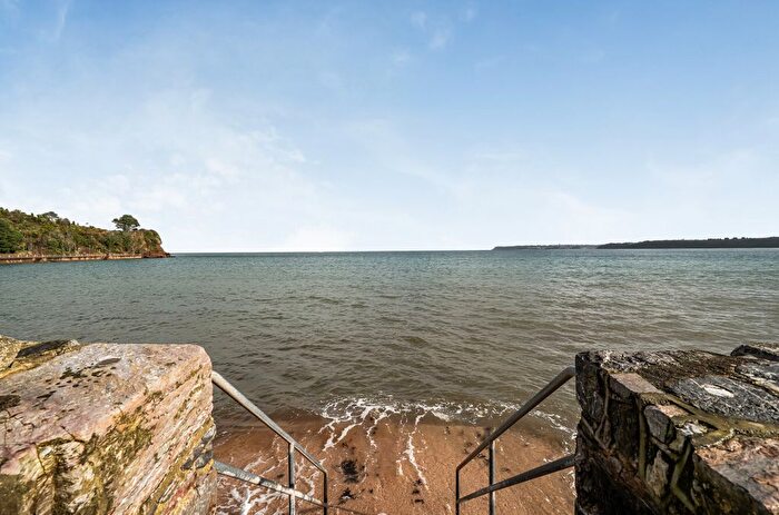 2 Bedroom Flat For Sale In Youngs Park Road, Paignton, Devon, TQ4