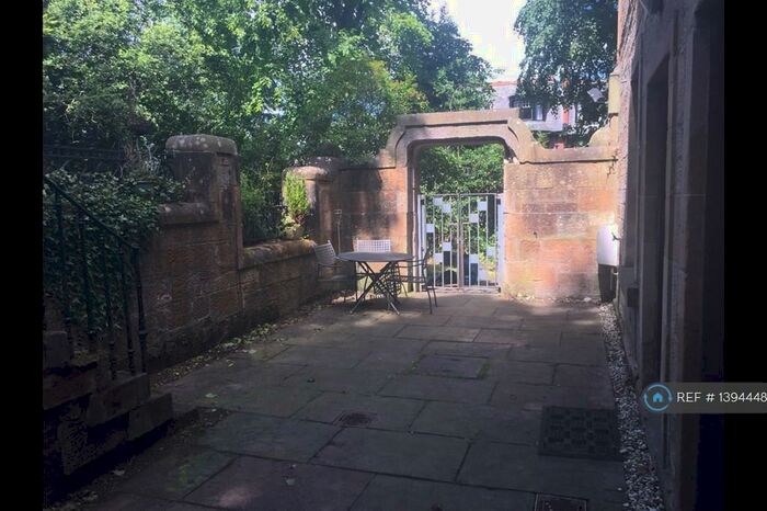 3 Bedroom Flat To Rent In Kensington Road, Glasgow, G12