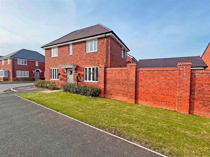 3 Bedroom Detached House For Sale In White Park Avenue White Park Avenue, Leicester, Leicestershire, LE9
