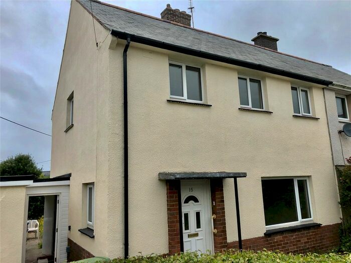 3 Bedroom End Of Terrace House To Rent In Brynheulog, Tywyn, Gwynedd, LL36