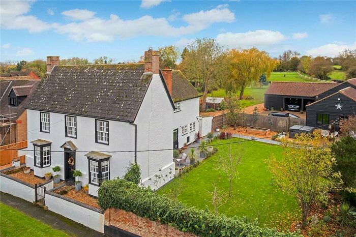 4 Bedroom Detached House To Rent In High Street, Alconbury Weston, Huntingdon, Cambridgeshire, PE28