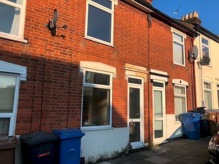 3 Bedroom Terraced House To Rent In Finchley Road, Ipswich, IP4