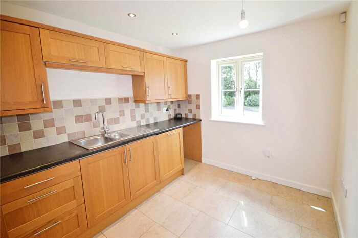 3 Bedroom End Of Terrace House For Sale In Adams Close, Hartshorne, Swadlincote, Derbyshire, DE11