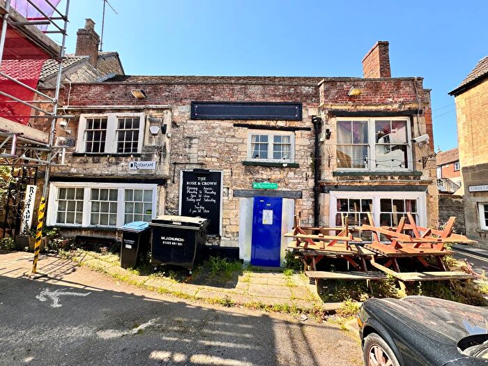 Detached House For Sale In The Rose And Crown, Market Place, Chippenham, Wiltshire, SN15
