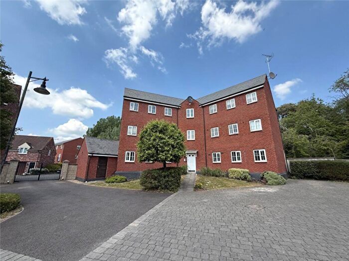 2 Bedroom Apartment To Rent In Knole Close, Swindon, Wiltshire, SN25
