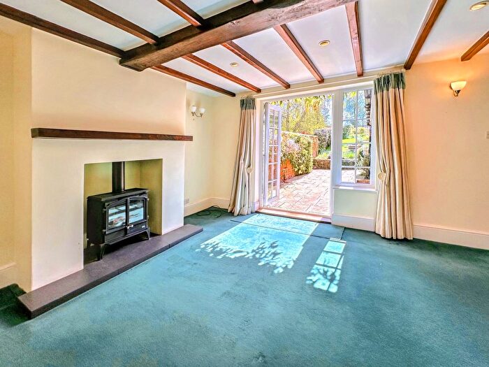 5 Bedroom Semi-Detached House For Sale In Main Street, East Haddon, NN6
