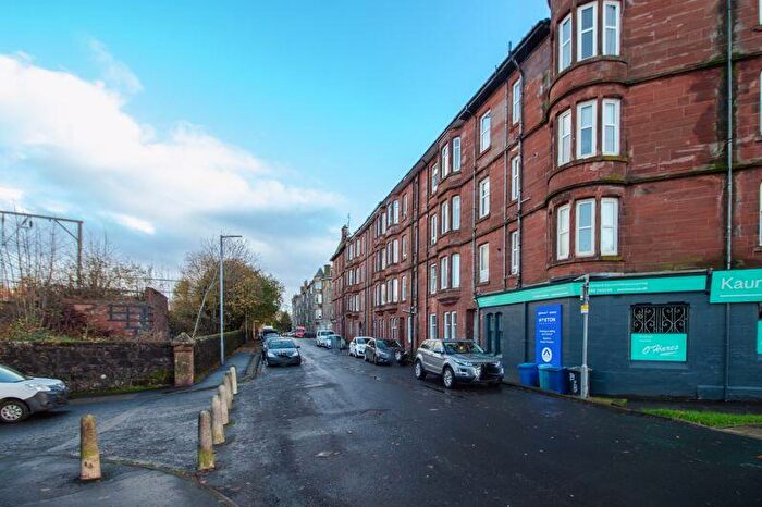 1 Bedroom Flat To Rent In Station Road, Dumbarton, G82