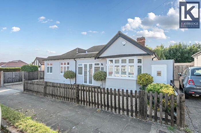 4 Bedroom Detached Bungalow For Sale In Mavis Avenue, Epsom, KT19