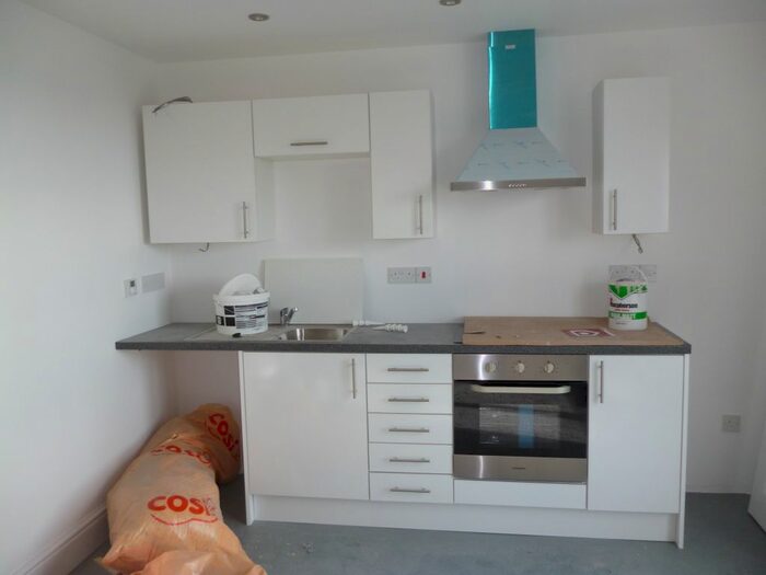 1 Bedroom Flat To Rent In Mansel Street, Swansea, SA1