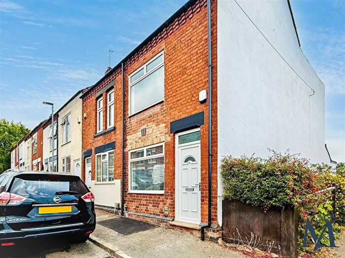 3 Bedroom End Terrace House To Rent In St. Saviours Road, Coalville, LE67