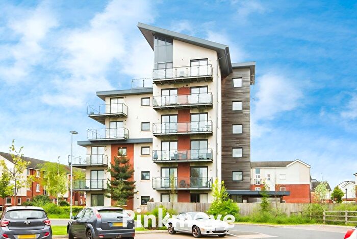 2 Bedroom Flat For Sale In Ariel Close, Newport, NP20