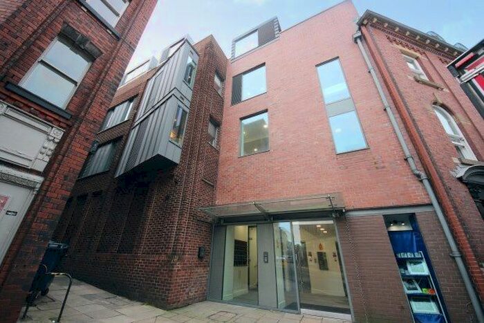2 Bedroom Flat To Rent In Clifford Street, York, YO1