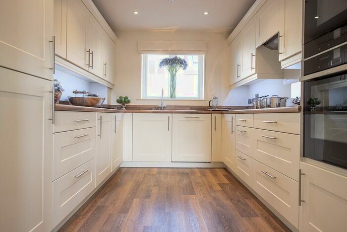 2 Bedroom Retirement Property For Sale In Morecombe Lodge, Austin Heath, Merlin Way, Warwick, Warwickshire, CV34