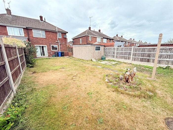 3 Bedroom Semi-Detached House For Sale In Arklow Road, Intake, Doncaster, DN2