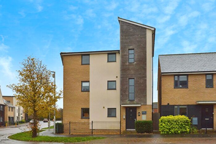 1 Bedroom Apartment For Sale In Selkirk Drive, Oakridge Park, Milton Keynes, MK14