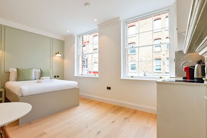 Studio To Rent In Leather Lane, London, EC1N