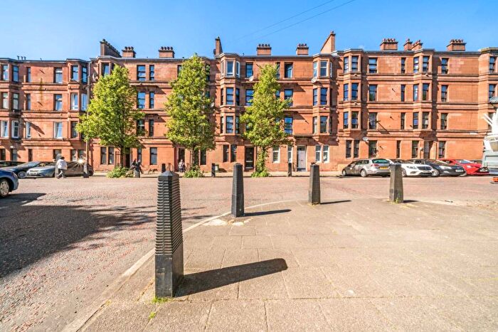 2 Bedroom Flat To Rent In Langside Road (, Govanhill, G42