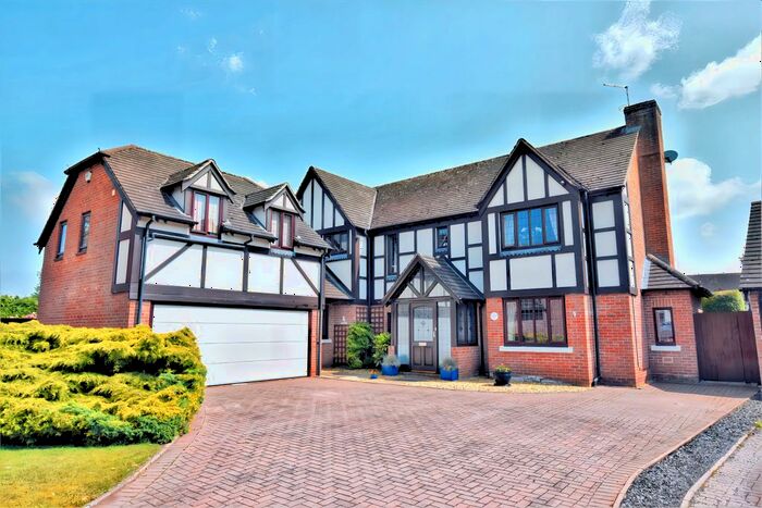 4 Bedroom Detached House For Sale In Millfield Drive, Market Drayton, TF9