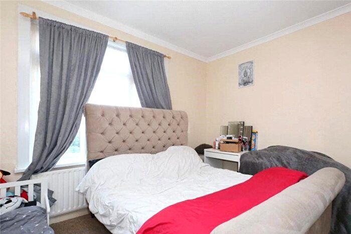 1 Bedroom Flat To Rent In Lordship Lane, Bruce Grove, London, N17