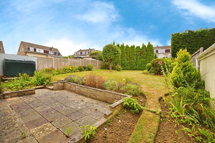 2 Bedroom Detached House For Sale In Ryder Close, Dursley, Gloucestershire, GL11