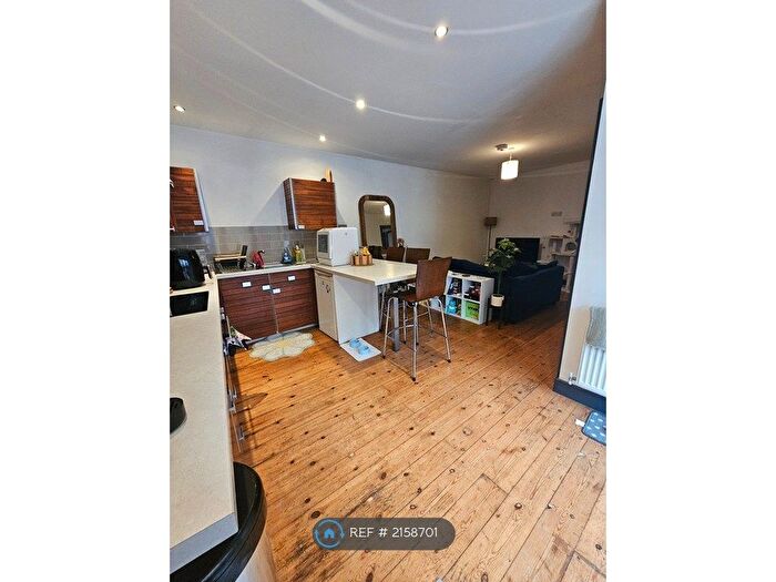 2 Bedroom Detached House To Rent In Queens Road, Leicester, LE2