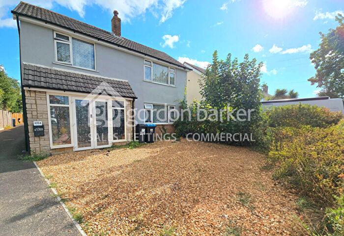 4 Bedroom Detached House To Rent In Castle Lane West, Bournemouth, Bournemouth Christchurch Poole, BH8