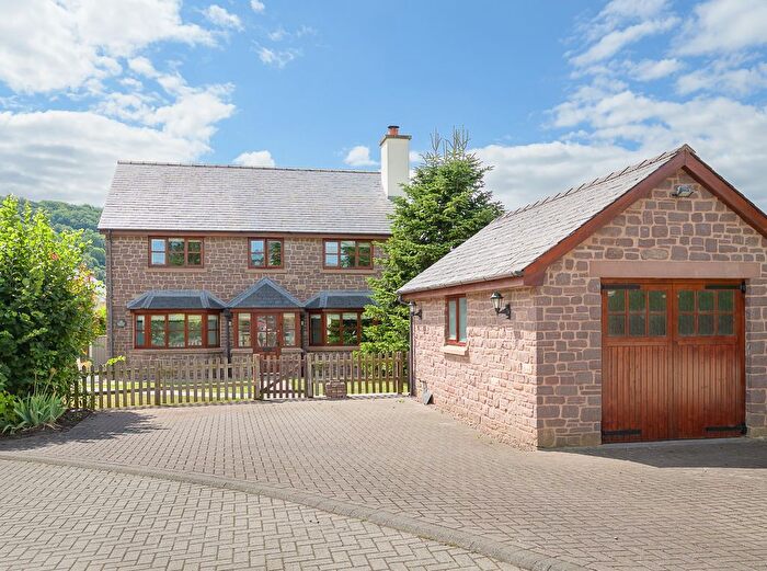 5 Bedroom Detached House For Sale In Yew Tree Close, Whitchurch, Ross-On-Wye, HR9
