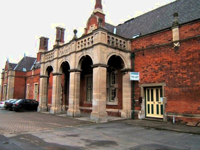 1 Bedroom Flat To Rent In Flat Station House, Parsons Halt, LN11