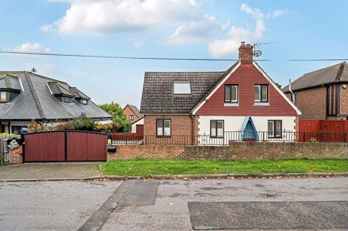 4 Bedroom Detached House For Sale In Seathorpe Avenue, Minster On Sea, ME12