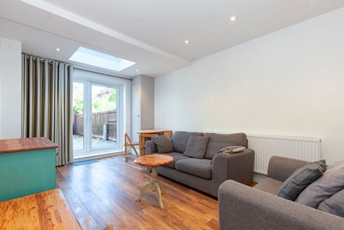 2 Bedroom Terraced House To Rent In Cross Street, St Clements, OX4