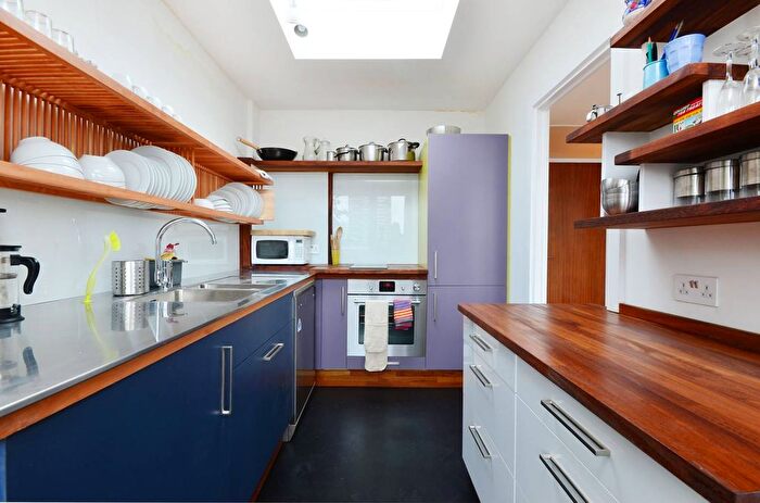 2 Bedroom Flat To Rent In Jessel House, Judd Street, King's Cross, London, WC1H