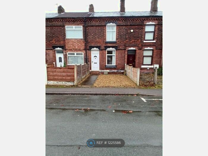 2 Bedroom Semi-Detached House To Rent In Mercer Street, Burtonwood, Warrington WA5
