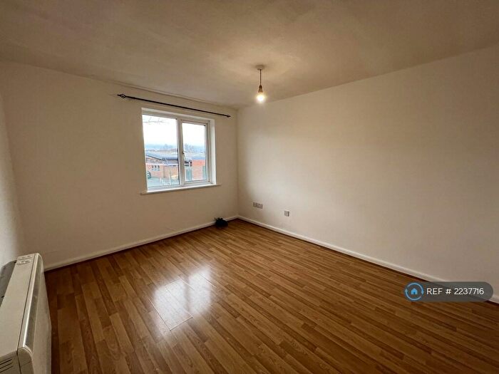 1 Bedroom Flat To Rent In Brindley Court, Allenton, Derby, DE24