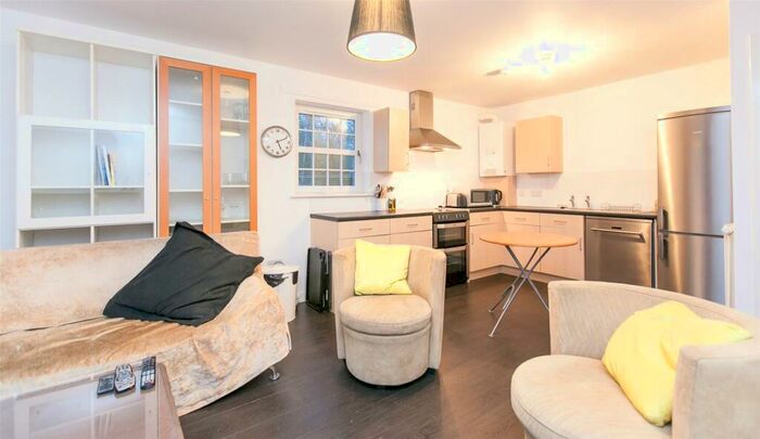 2 Bedroom Flat To Rent In Stuart Square, East Craigs, Edinburgh, EH12