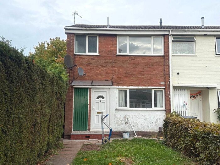 3 Bedroom Town House To Rent In Woodgreen Road, Leicester, LE4
