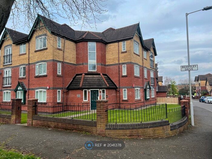 2 Bedroom Flat To Rent In Wythenshawe, Manchester, M22