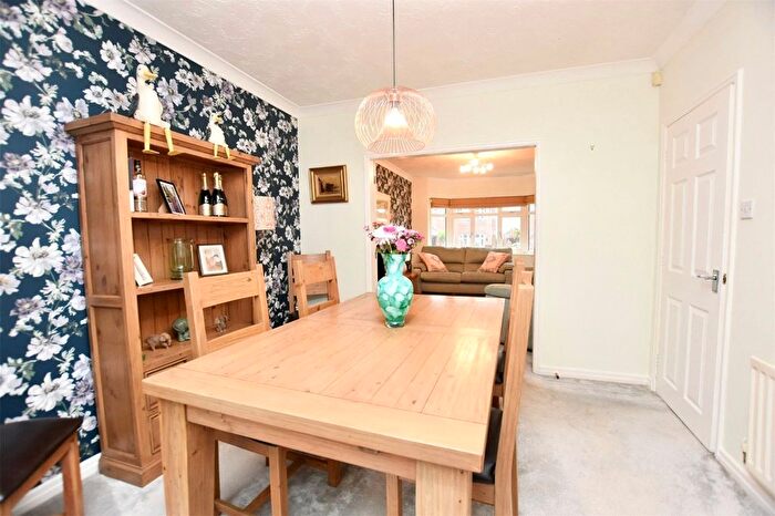 4 Bedroom Detached House For Sale In Lomond Gardens, Cherry Tree, Blackburn, Lancashire, BB2