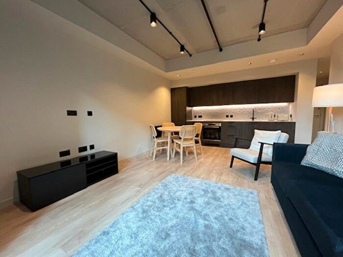 1 Bedroom Apartment To Rent In Ludgate Hill, B3