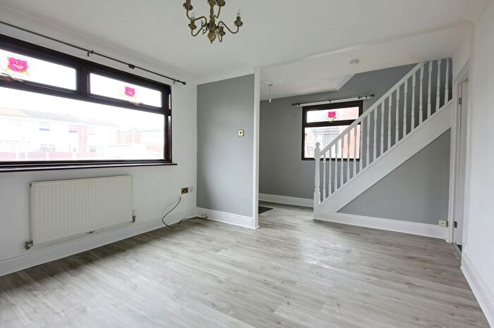 3 Bedroom Property To Rent In Mevagissey Road, Brookvale, WA7