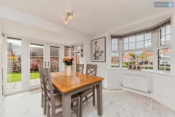 4 Bedroom Detached House For Sale In Reaseheath Way, Henhull, Nantwich, Cheshire, CW5 - Photo 3