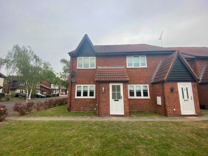 1 Bedroom Maisonette To Rent In Creasey Close, Hornchurch, RM11