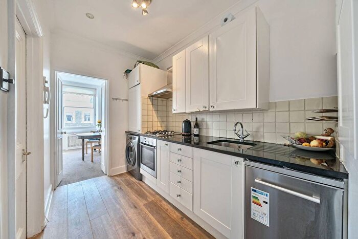 1 Bedroom Flat To Rent In Ongar Road, Fulham, London, SW6