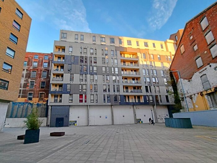 1 Bedroom Flat To Rent In College Street, Ipswich, IP4