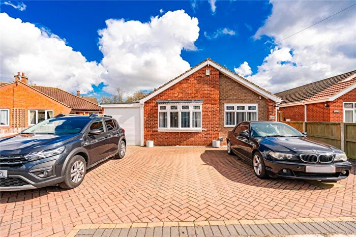 2 Bedroom Bungalow To Rent In Campions Close, Holton-le-Clay, Grimsby, Lincolnshire, DN36