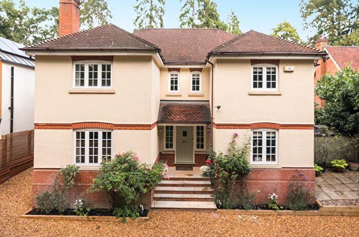 5 Bedroom Detached House For Sale In Quarry Lane, Henley-On-Thames, RG9