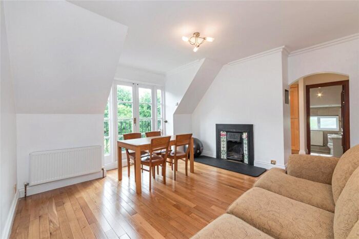 2 Bedroom Flat To Rent In Redington Road, Hampstead, NW3