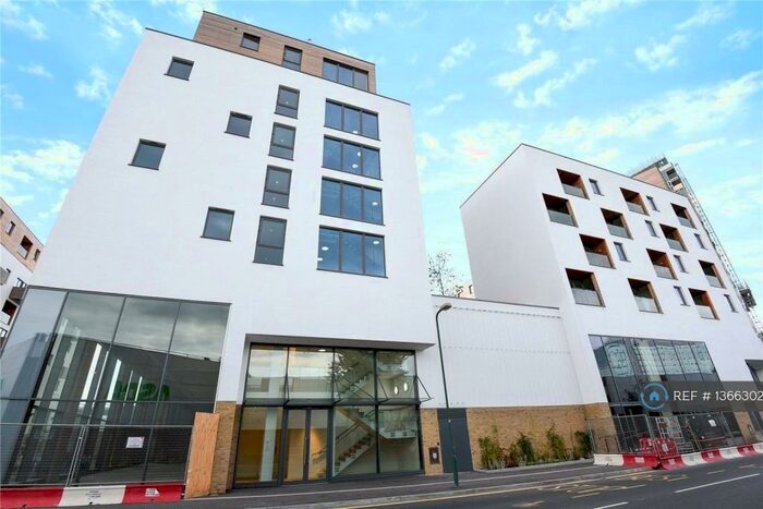 2 Bedroom Flat To Rent In Cara House, London, NW9