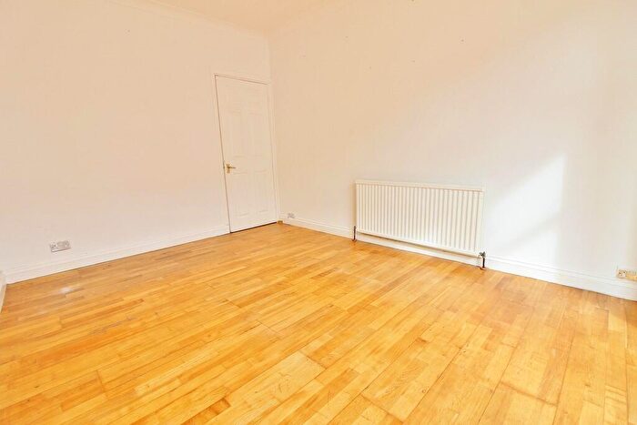 3 Bedroom Terraced House For Sale In Walmer Road, Fratton, PO1