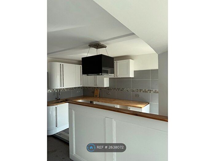 2 Bedroom Flat To Rent In Paradise Road, Plymouth, PL1