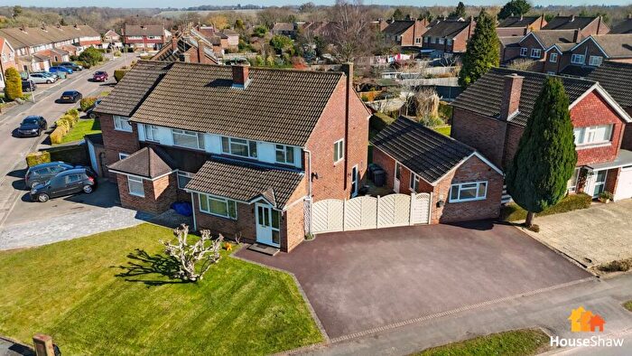 4 Bedroom Semi-Detached House For Sale In The Pastures, Downley, High Wycombe, HP13
